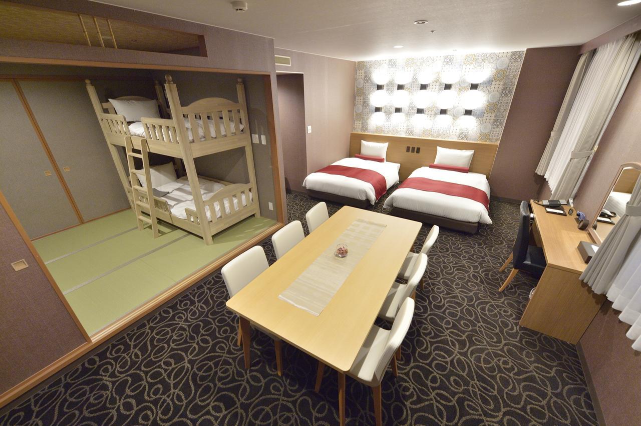 Hotel WBF Sapporo Odori Exterior foto